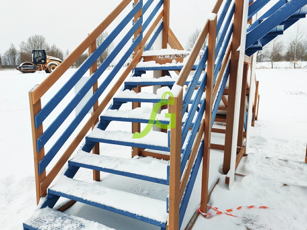 Зимняя деревянная горка "IgraGrad Snow Fox 12 м" с двумя скатами мод.4